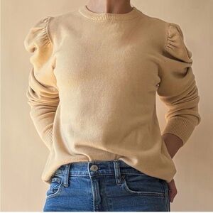 &Merci Puff Sleeve Soft Crewneck Sweater Size Small EUC
